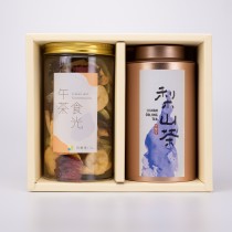 【茶食禮盒】韻雅梨山茶＋綜合水果脆片(2罐裝/盒)