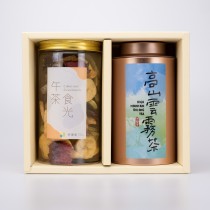 【茶食禮盒】甘醇高山雲霧茶＋綜合水果脆片(2罐裝/盒)